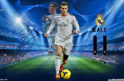 阿扎伦卡关键对决惊心动魄，RNG力挽狂澜赢得掌声